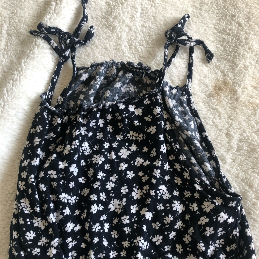 Brandy Melville crop top